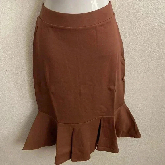 🆕 Zenana Outfitters Light Brown Mermaid-Hem Mid Skirt XL🆕 - Picture 8 of 10